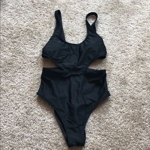 One piece bathing suit